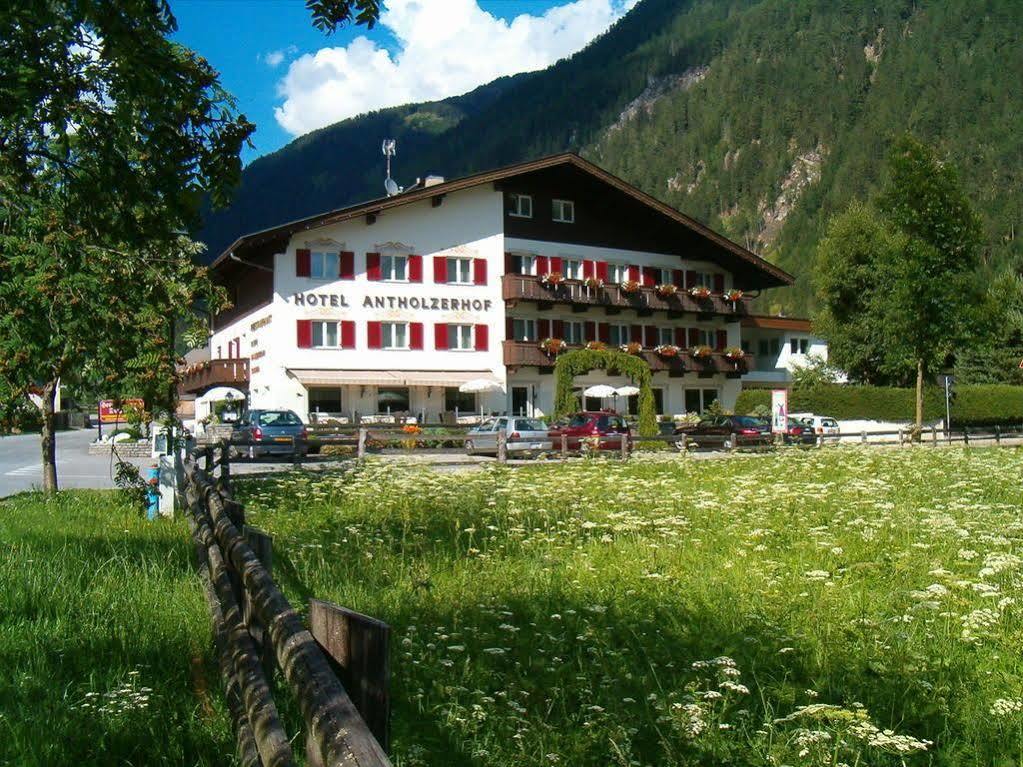 Hotel Antholzerhof Anterselva di Sotto Екстер'єр фото